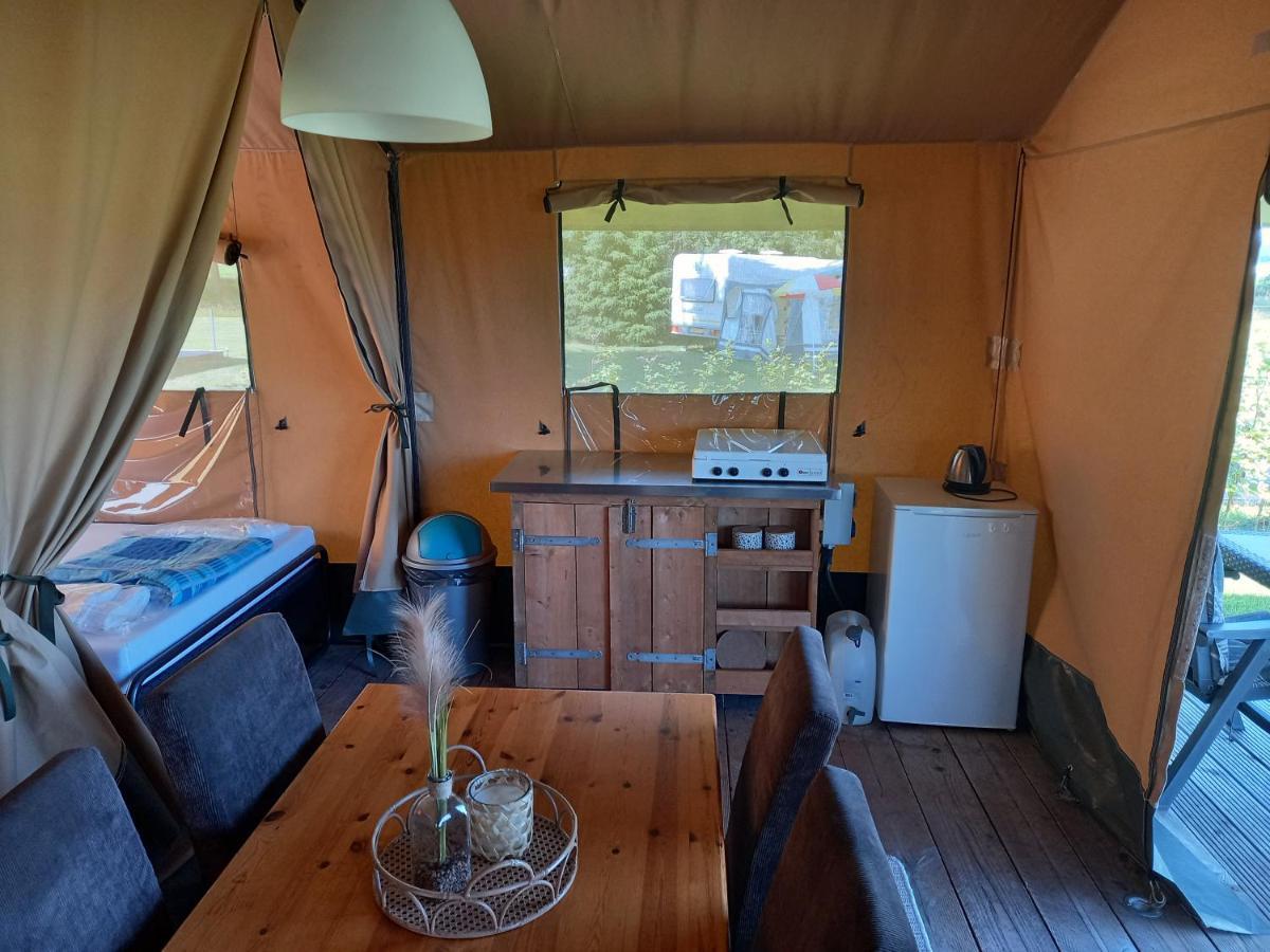 Comfort Safaritent 6 Pers En Mini Camping Zwiggelte Ngoại thất bức ảnh